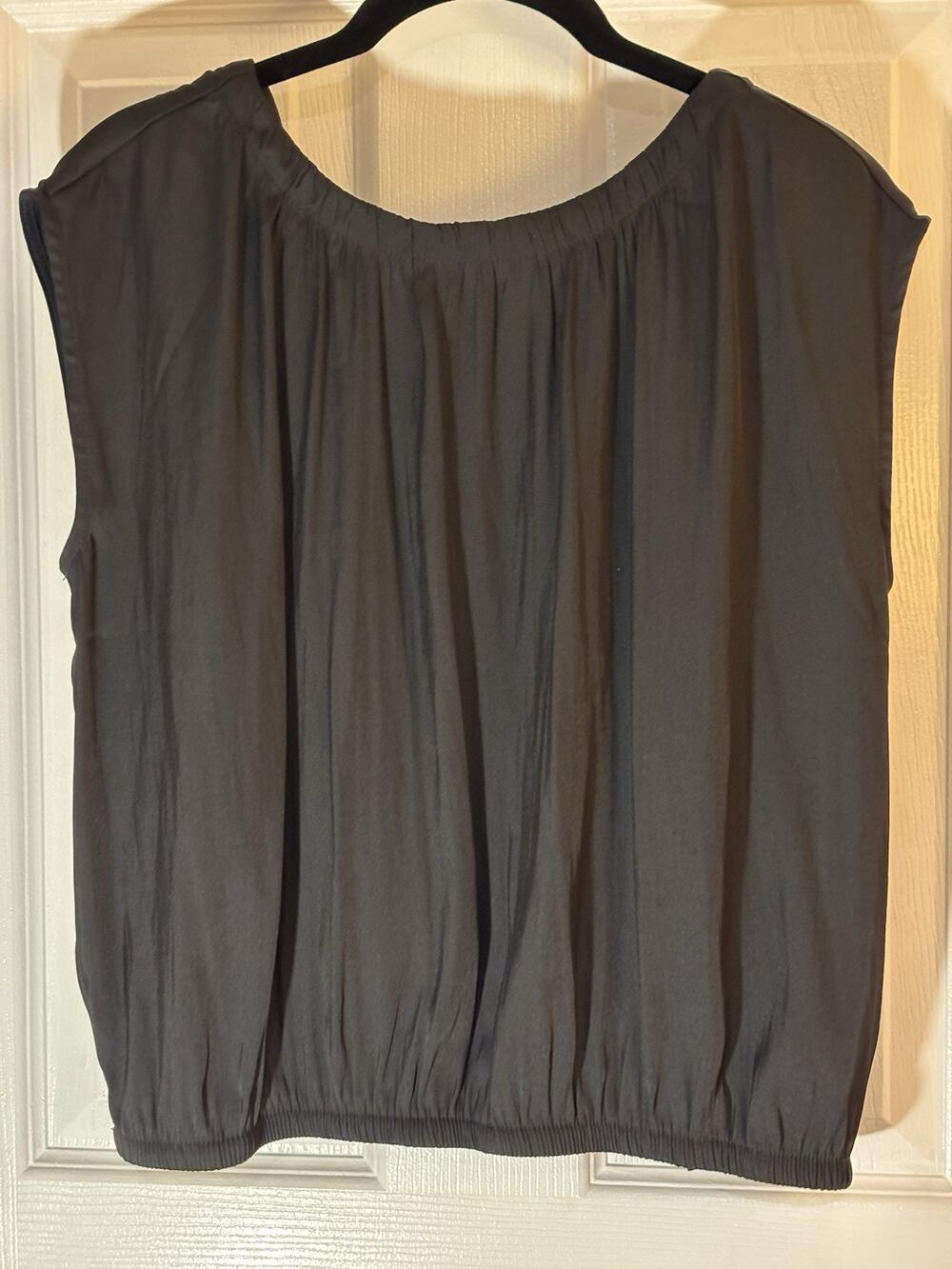 LOFT Chiffon Sleeveless Tie-Neck Blouse S Dark Gray Women